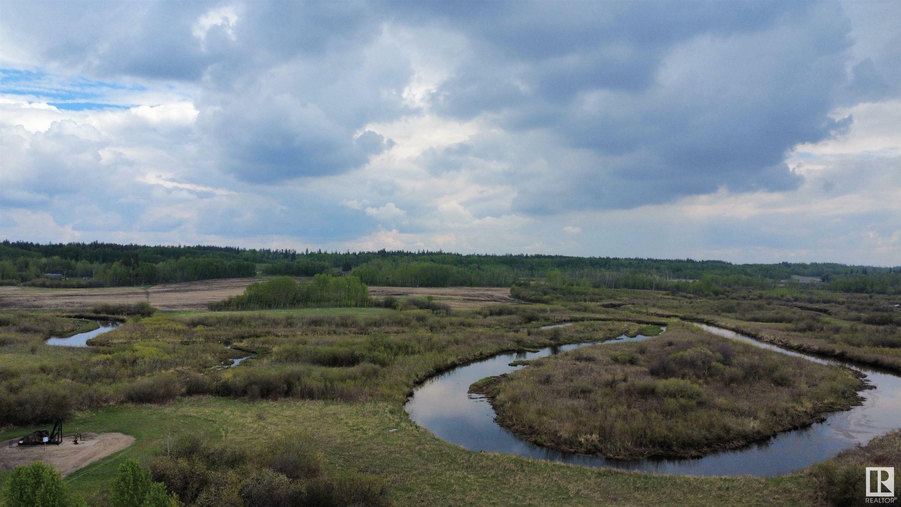 Property Photo:  57311 Rge Road 213  AB T0A 2W0 