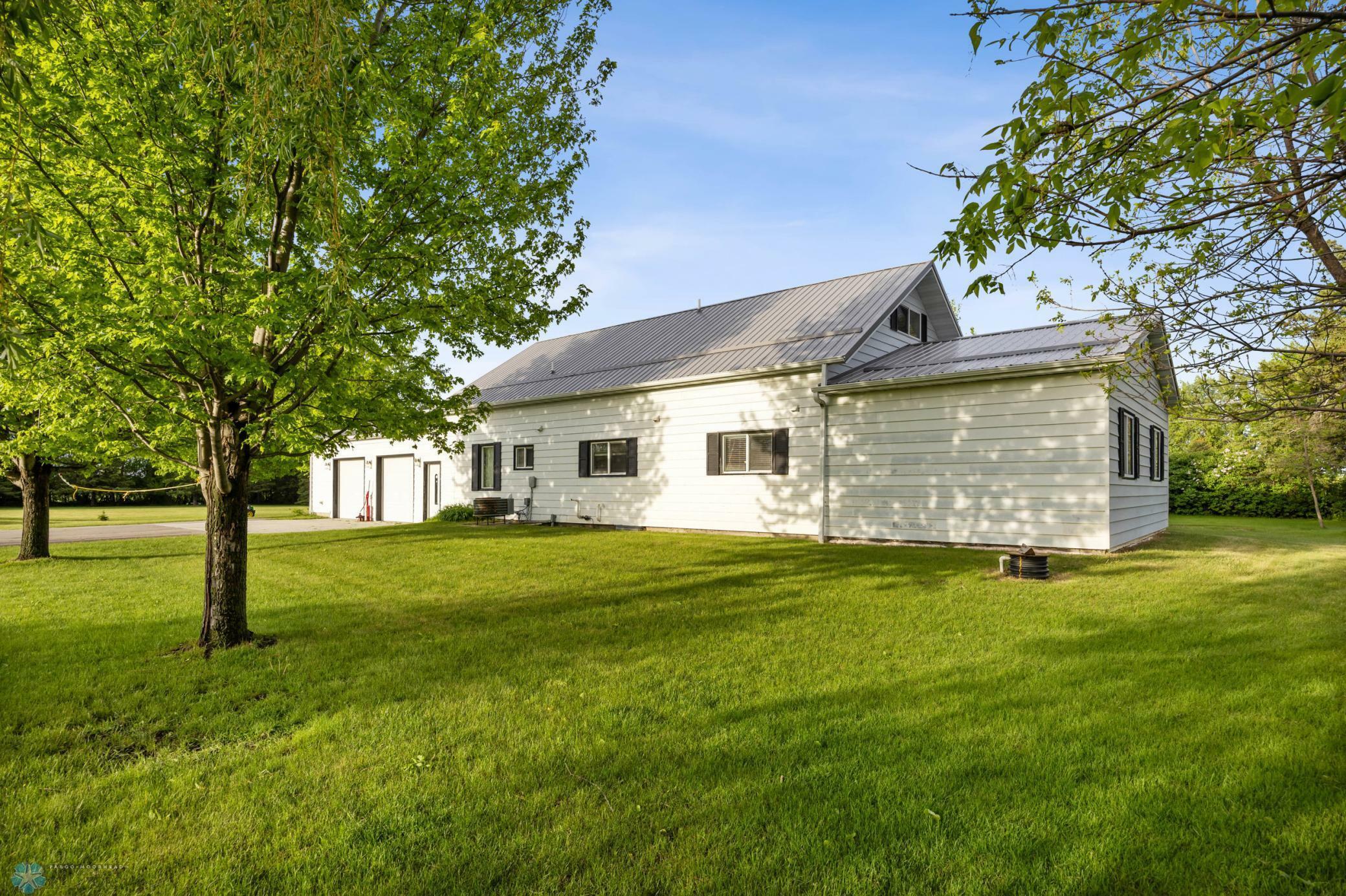 Property Photo: 18037 32 Highway N MN 56585