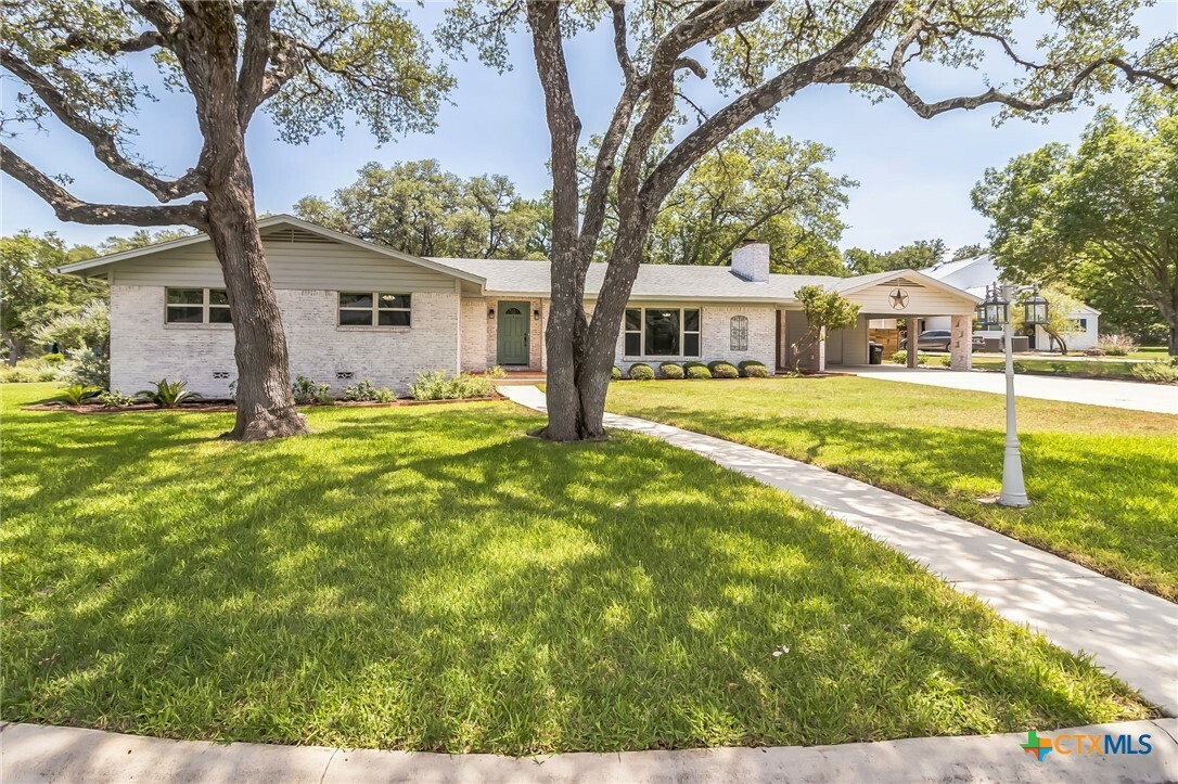 102 Norcrest Drive  San Marcos TX 78666 photo