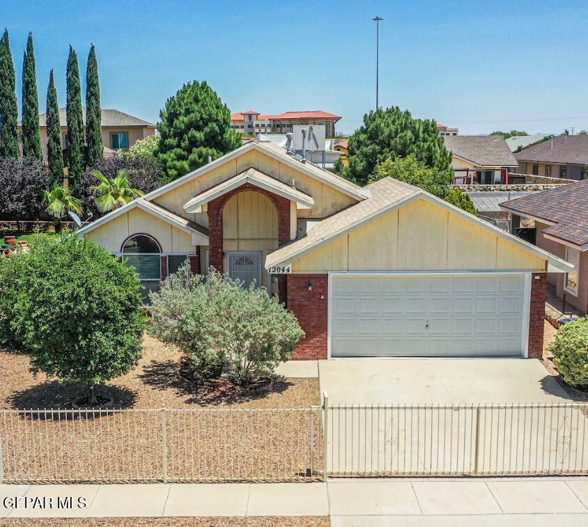 12044 Banner Crest Drive  El Paso TX 79936 photo
