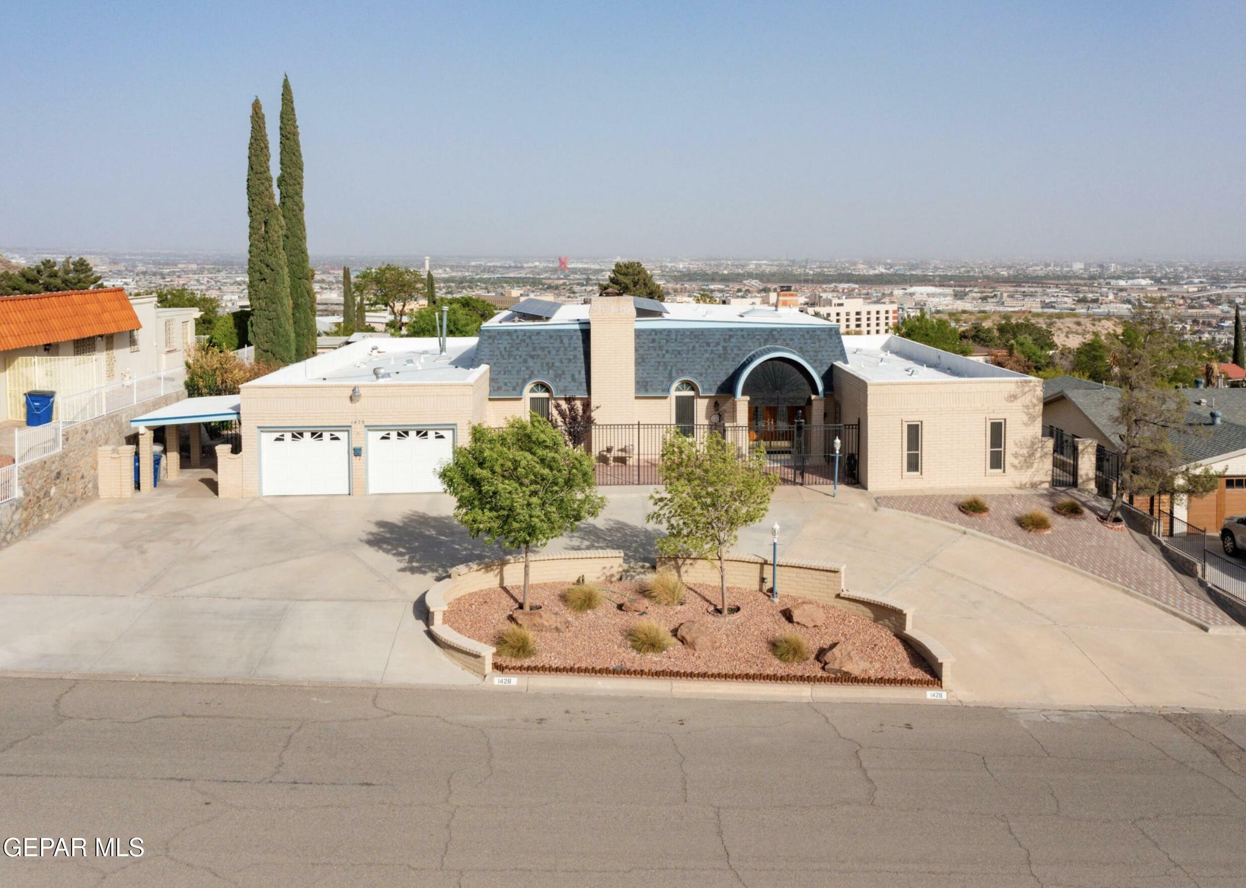 1428 Camino Alto Road  El Paso TX 79902 photo