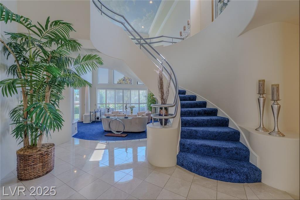 Property Photo: 8196 Horseshoe Bend Lane NV 89113