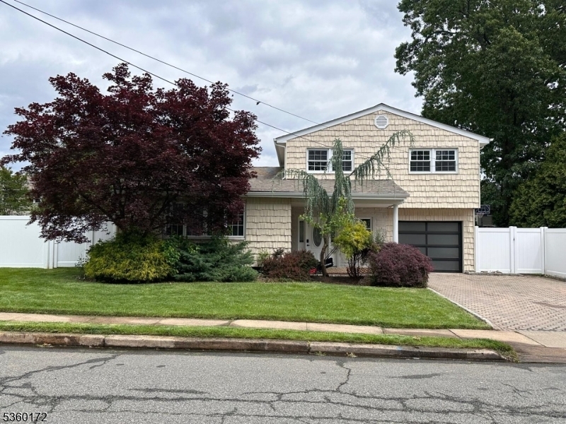 20 Wick Dr  Woodbridge Twp. NJ 08863 photo