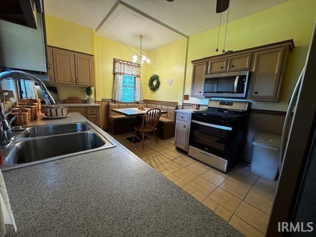 Property Photo: 2725 Marion Avenue IN 47712