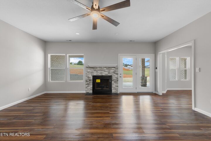 Property Photo:  227 Sugar Maple Court  TN 37354 