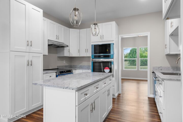 Property Photo: 227 Sugar Maple Court TN 37354