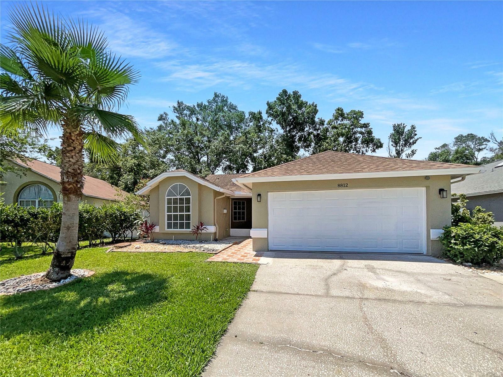 Property Photo: 8812 Bayaud Drive FL 33626