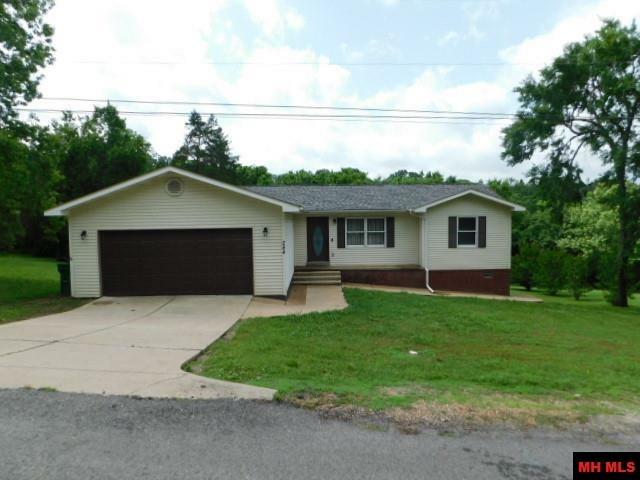 Property Photo: 244 Wallick Drive AR 72653