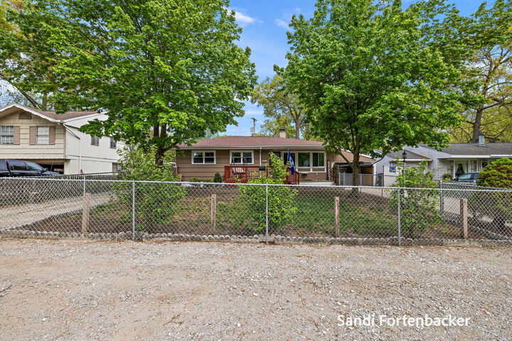 3454 Hiawatha Drive  Norton Shores MI 49441 photo