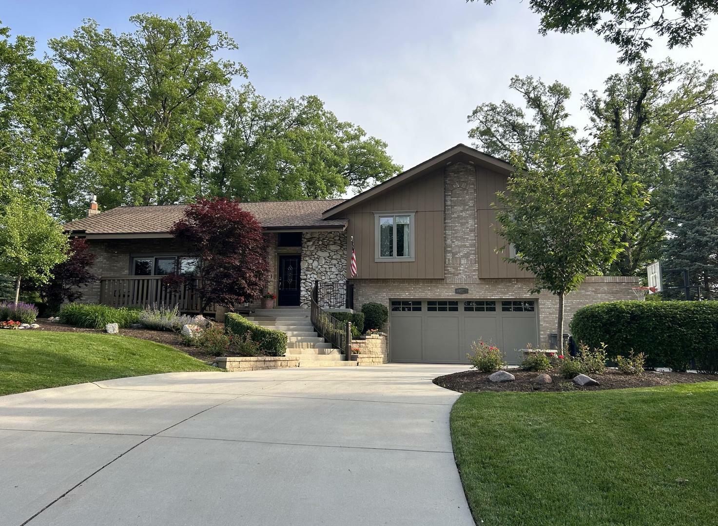 10348 Woburn Court  Orland Park IL 60462 photo