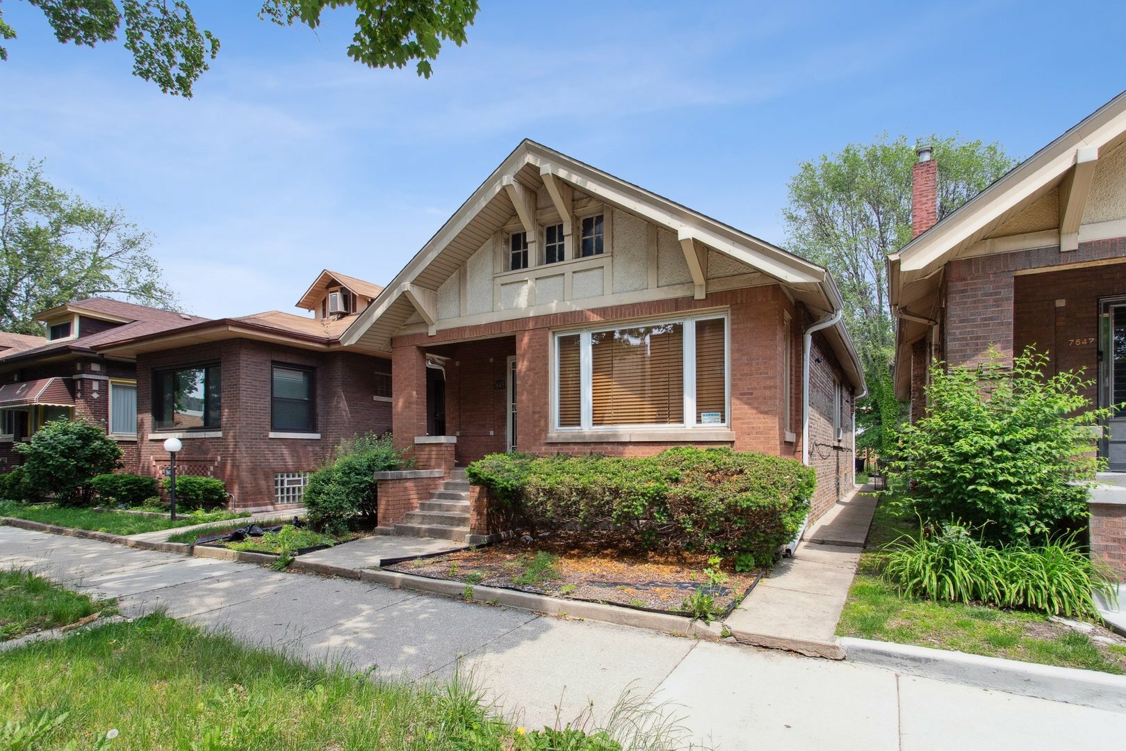 Property Photo:  7645 S Cornell Avenue  IL 60649 