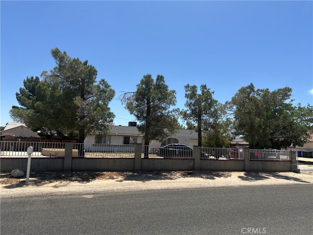 Property Photo:  14199 Havasu Road  CA 92307 