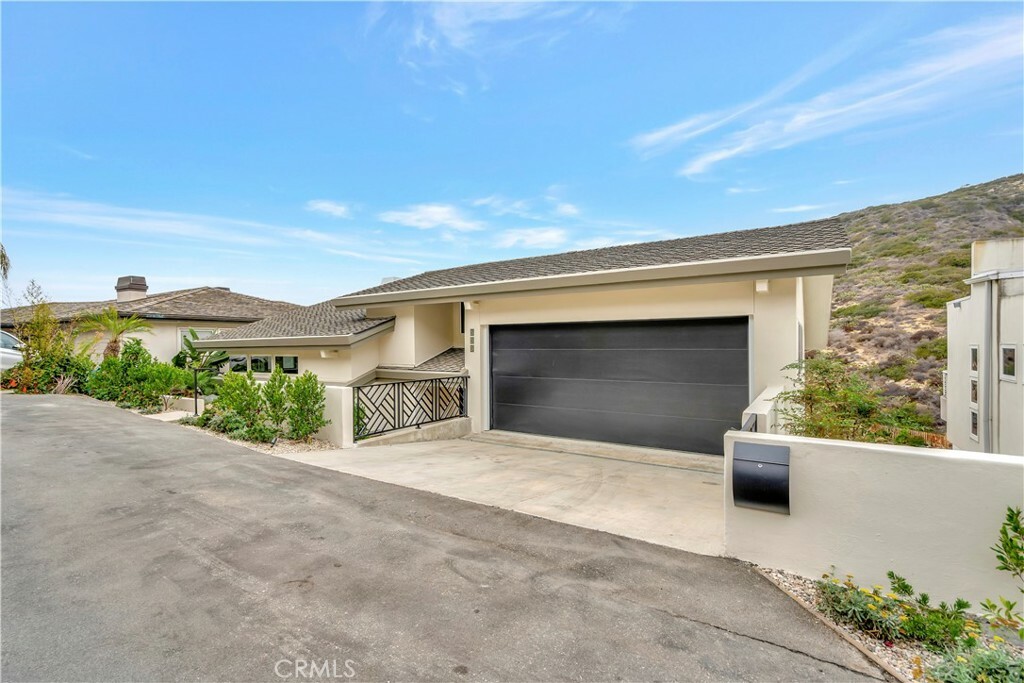 Property Photo: 553 Temple Hills Drive CA 92651