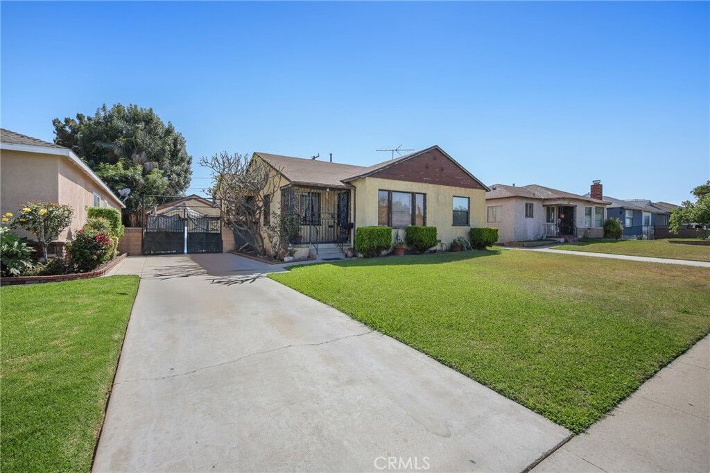 Property Photo:  9706 Nan Street  CA 90660 