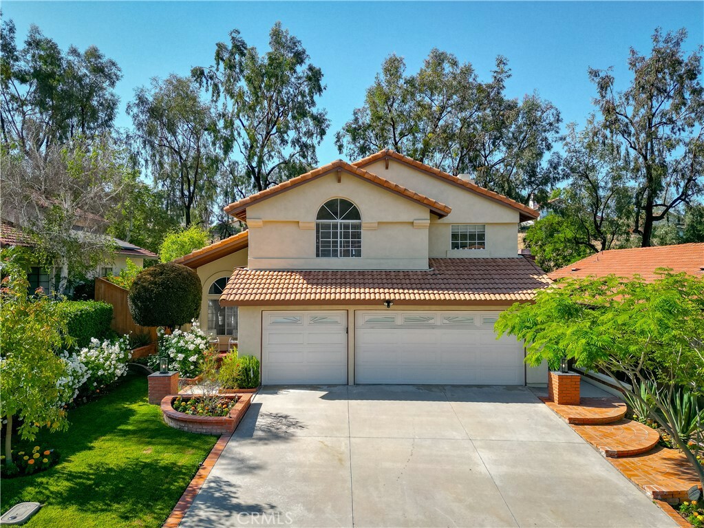 Property Photo:  23959 Creekwood Drive  CA 92557 