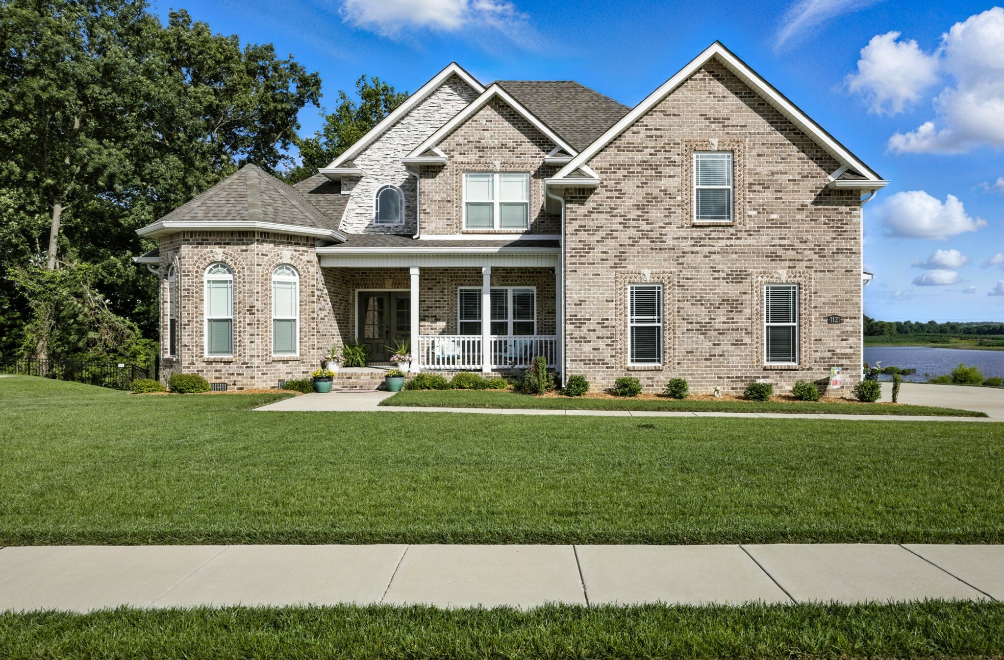 1121 Archibald Dr  Clarksville TN 37040 photo