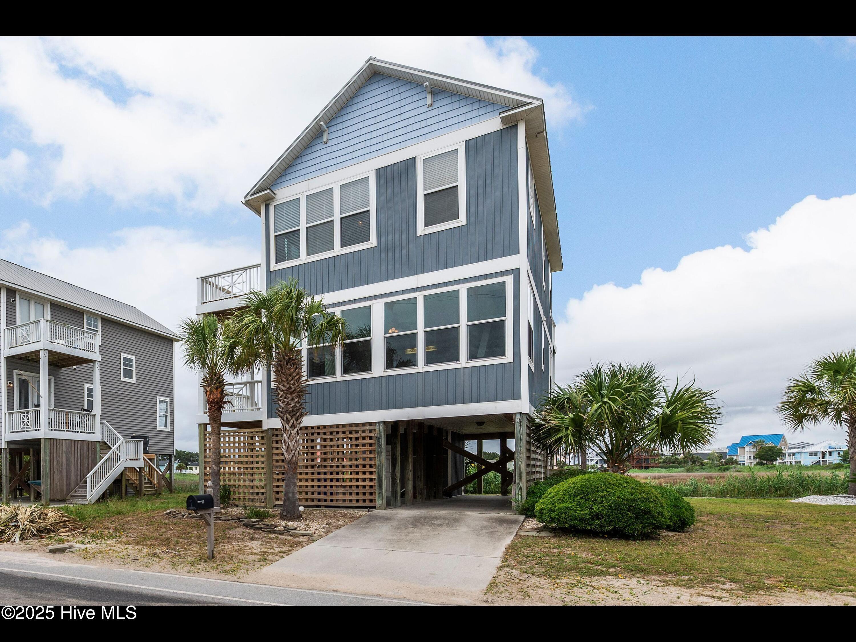 Property Photo: 1701 Canal Drive NC 28428