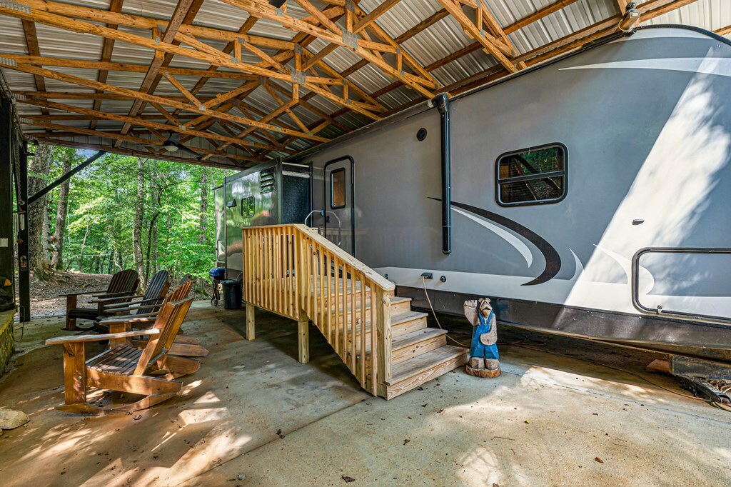 Property Photo: 44 11th Street GA 30540