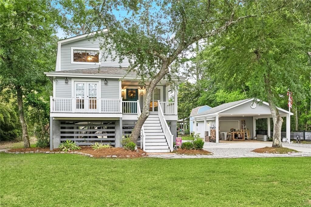 Property Photo: 27044 Lucille Drive LA 70445
