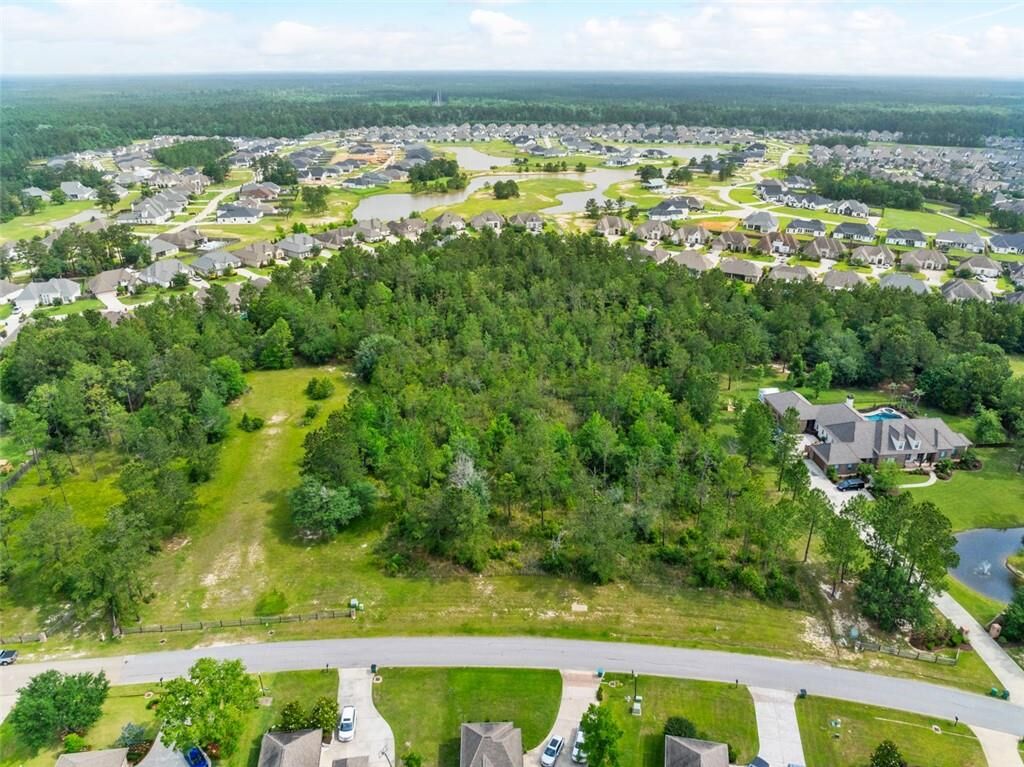 Property Photo:  530 Bedico Parkway  LA 70447 