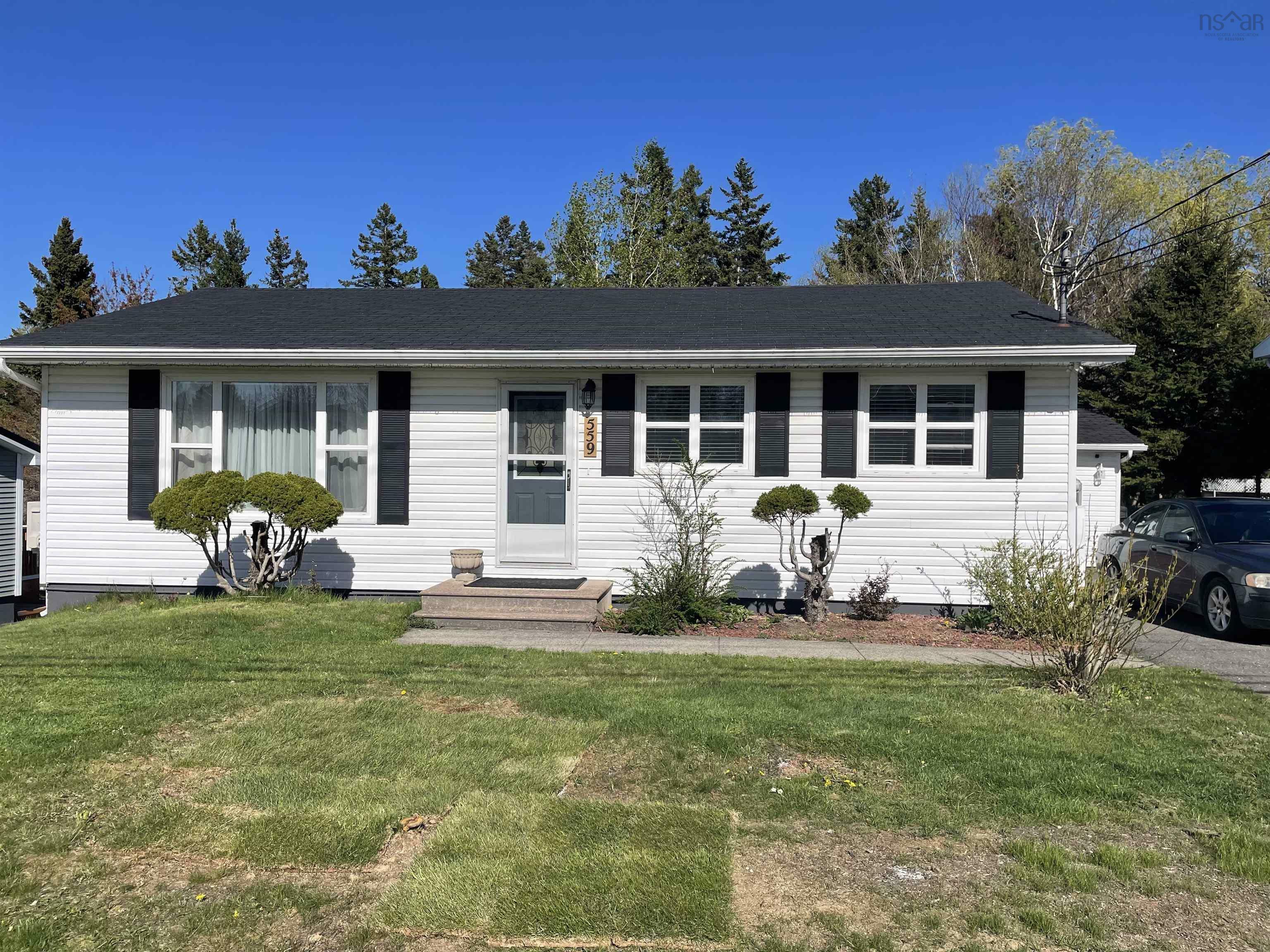 Property Photo: 559 Cottage Road NS B1P 6S5