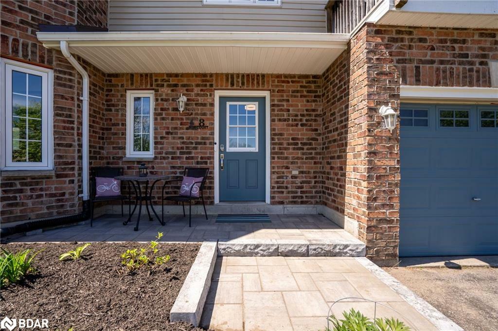 Property Photo: 8 Ash Court Court ON L0K 1E0
