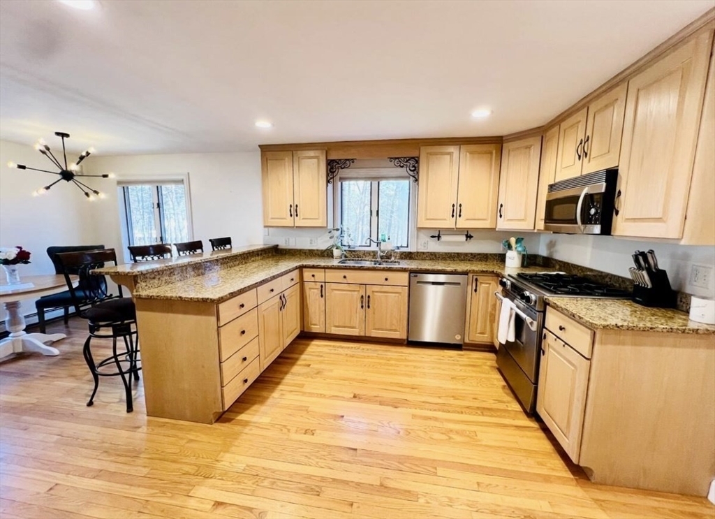 Property Photo:  8 Tall Tree Way  MA 01833 