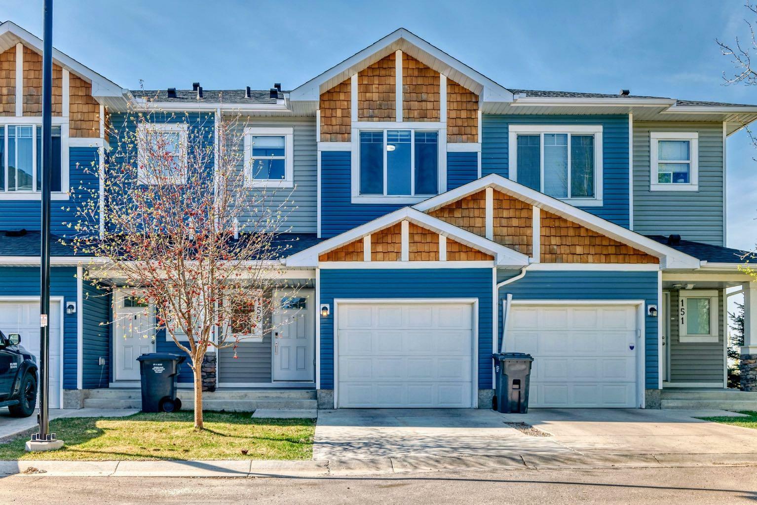 Property Photo: 2802 Kings Heights Gate SE 150 AB T4A 0T3