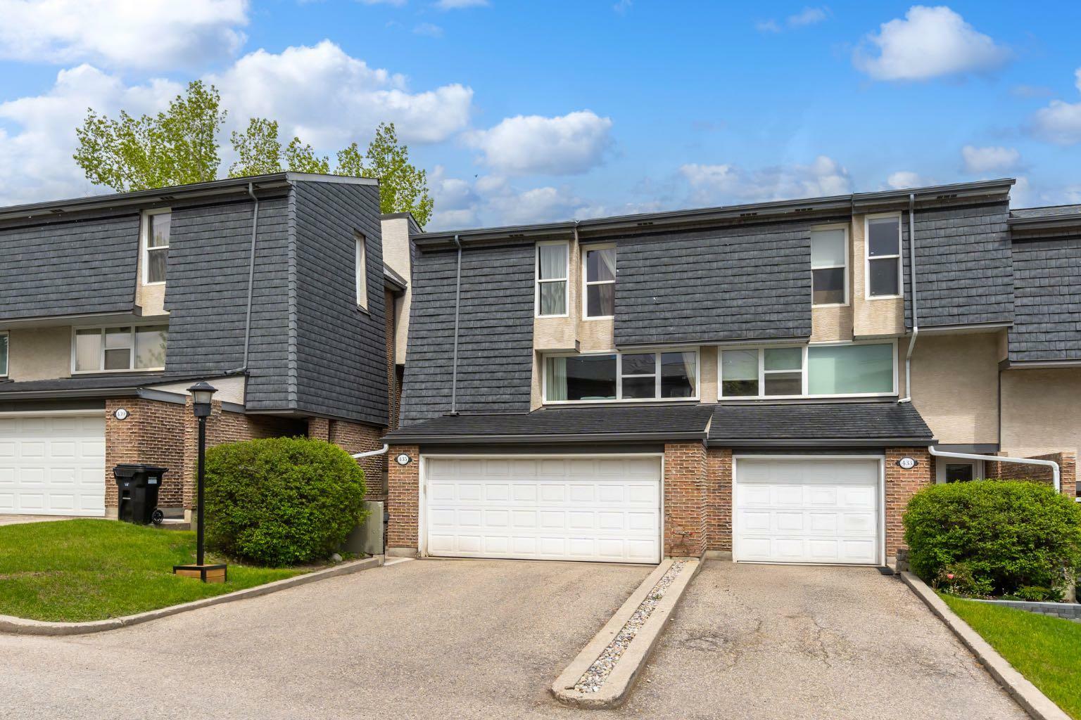 Photo de la propriété: 435 Brae Glen Crescent SW AB T2W 1B6