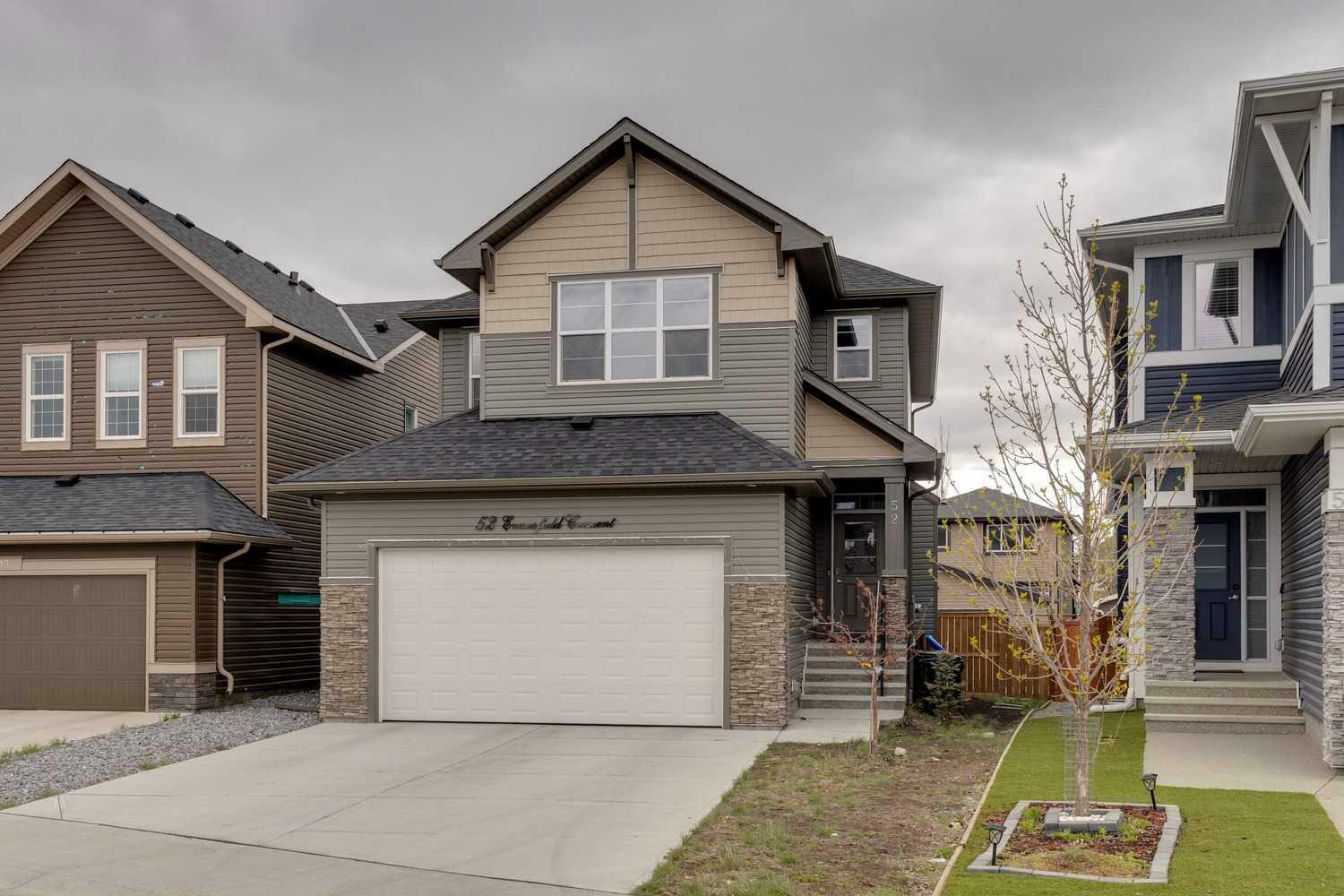Property Photo:  52 Evansfield Crescent NW  AB T3P 1J8 