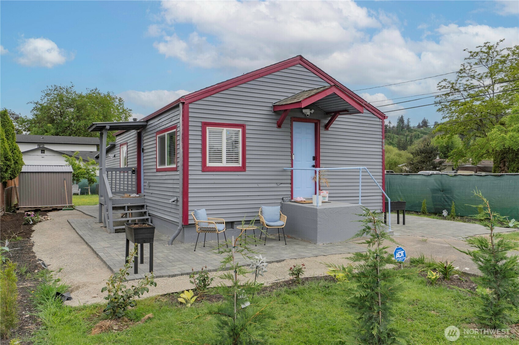 Property Photo: 300 3rd Street S WA 98001