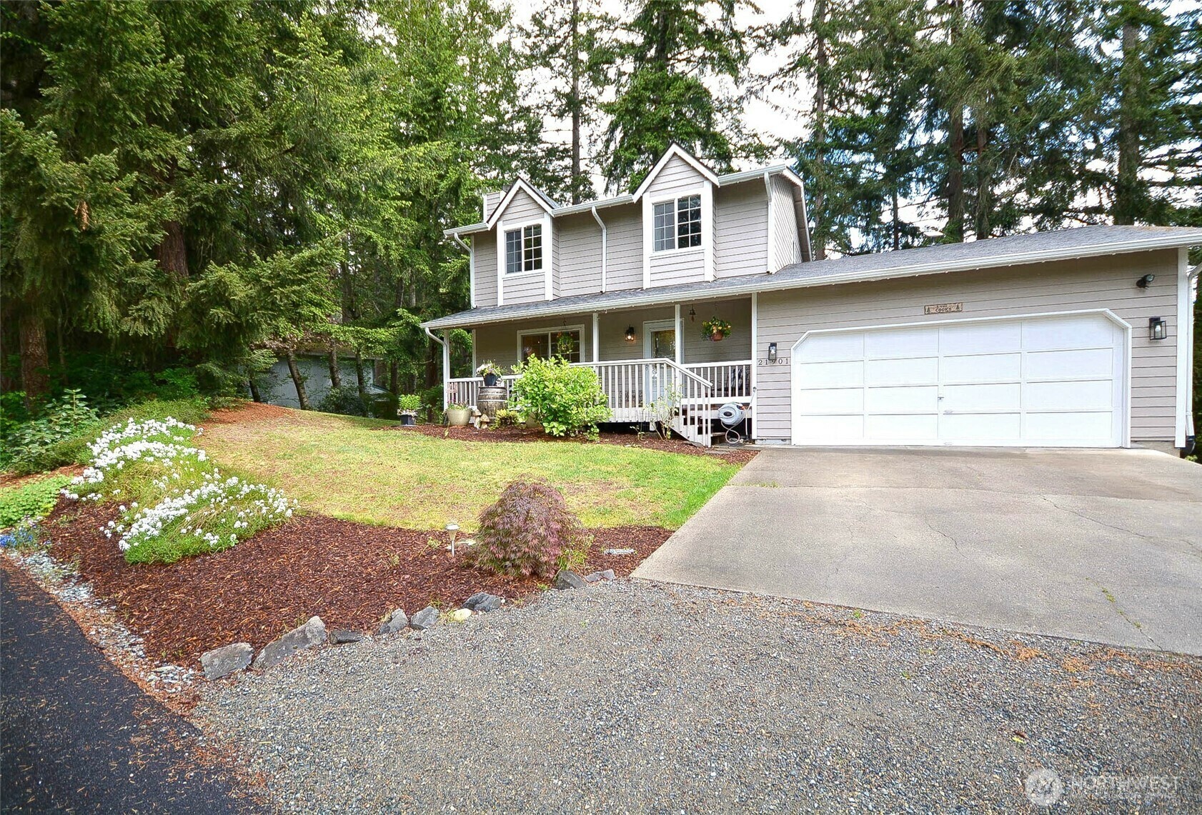 Property Photo: 21901 N Clearlake Boulevard SE WA 98597