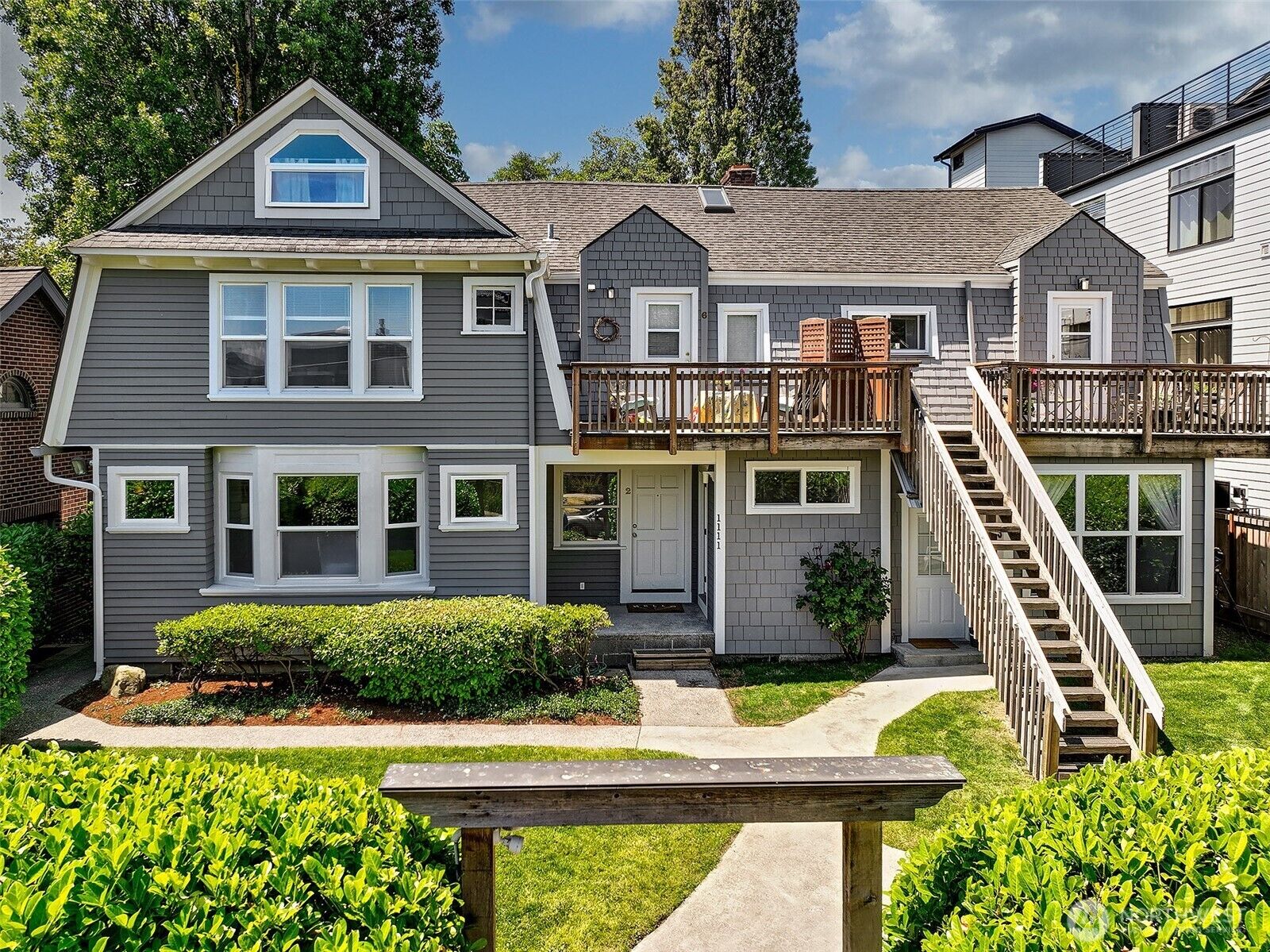 Property Photo: 1111 18th Avenue WA 98122