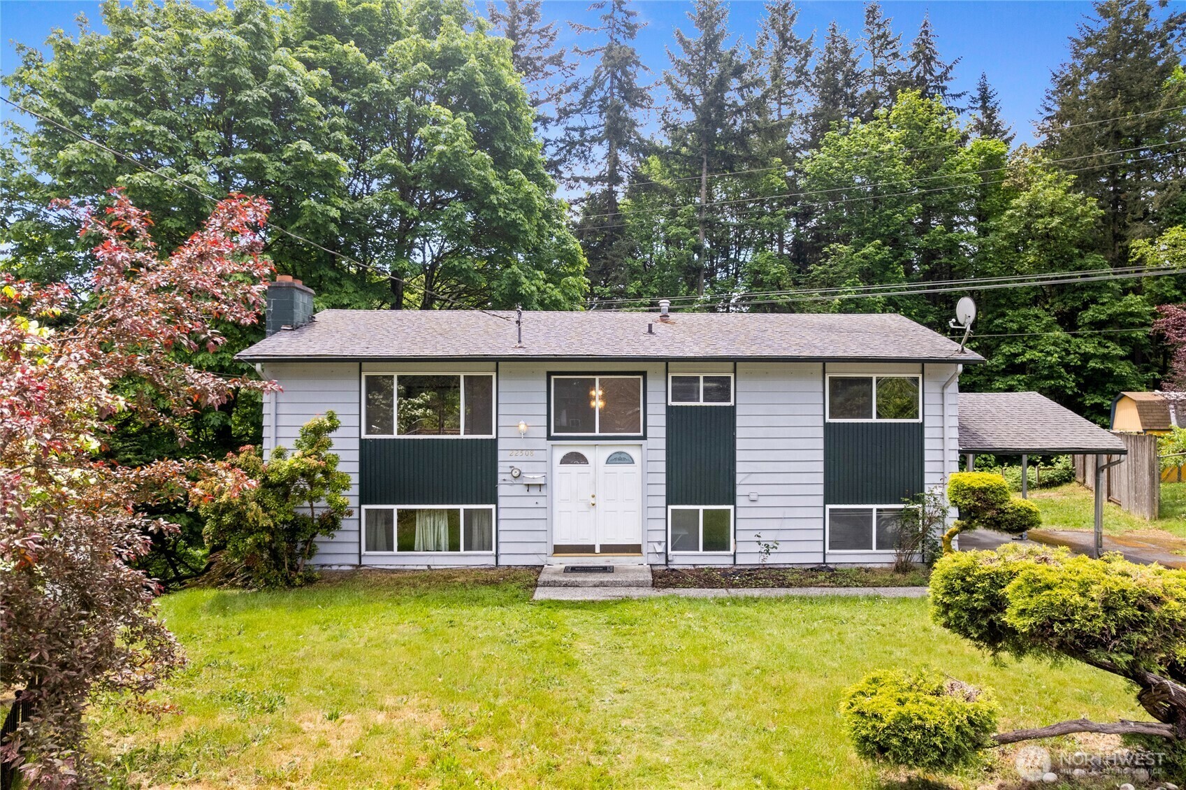 22508 W 51 St Ave  Mountlake Terrace WA 98043 photo