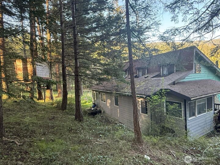 Property Photo: 39 Otter'S Lair Lane WA 98245