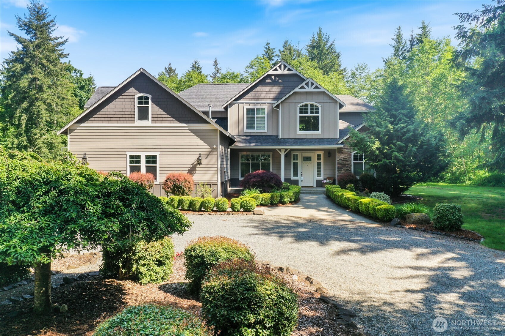 Property Photo: 5539 72nd Lane NE WA 98516