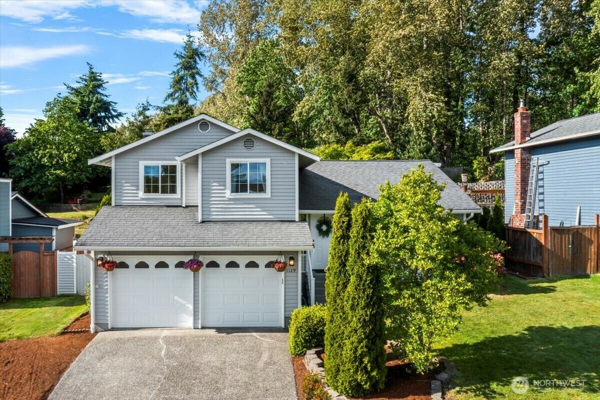 1129  235th Place SW  Bothell WA 98021 photo