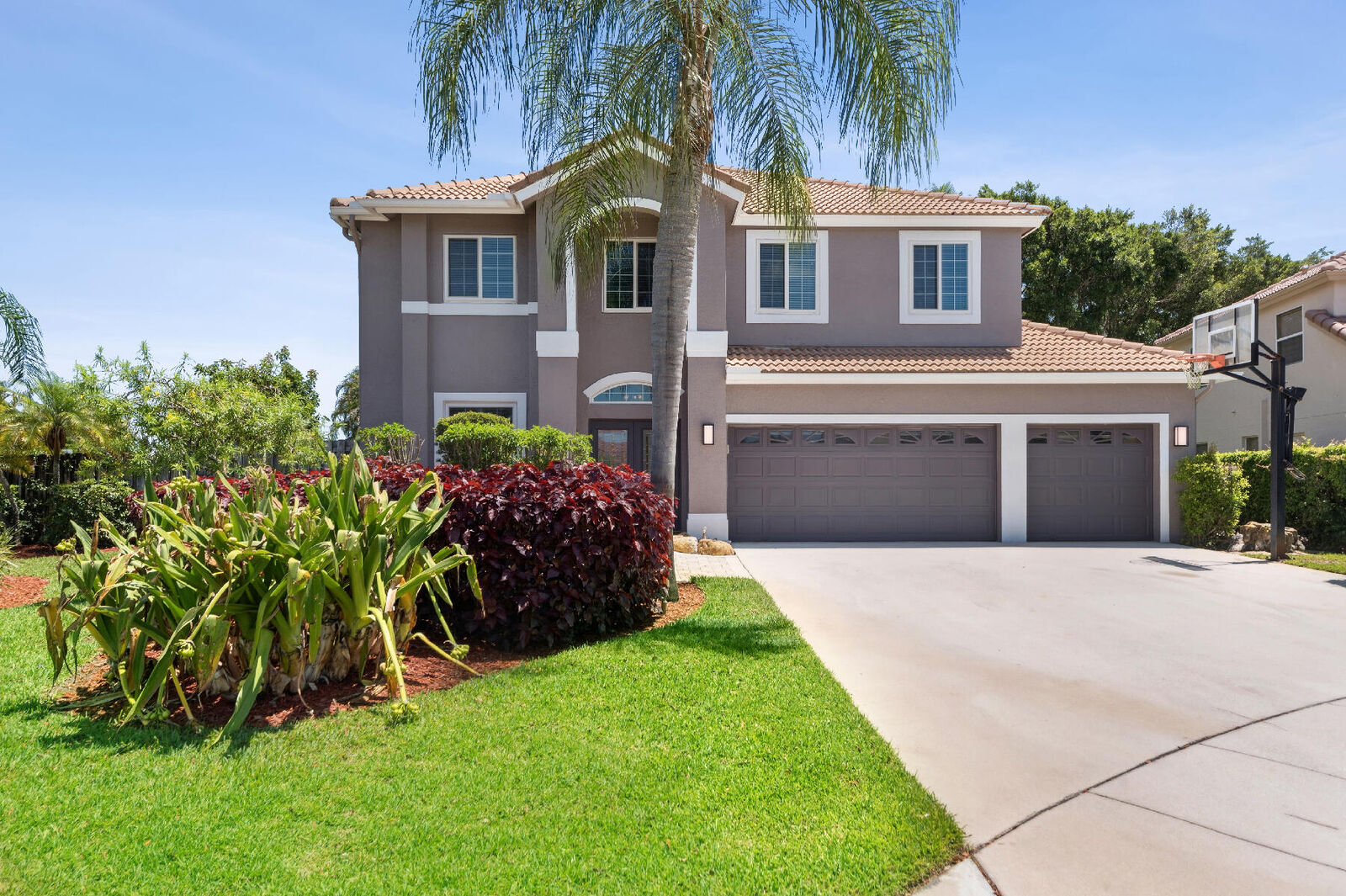 Property Photo:  7969 Heavener Court  FL 33467 