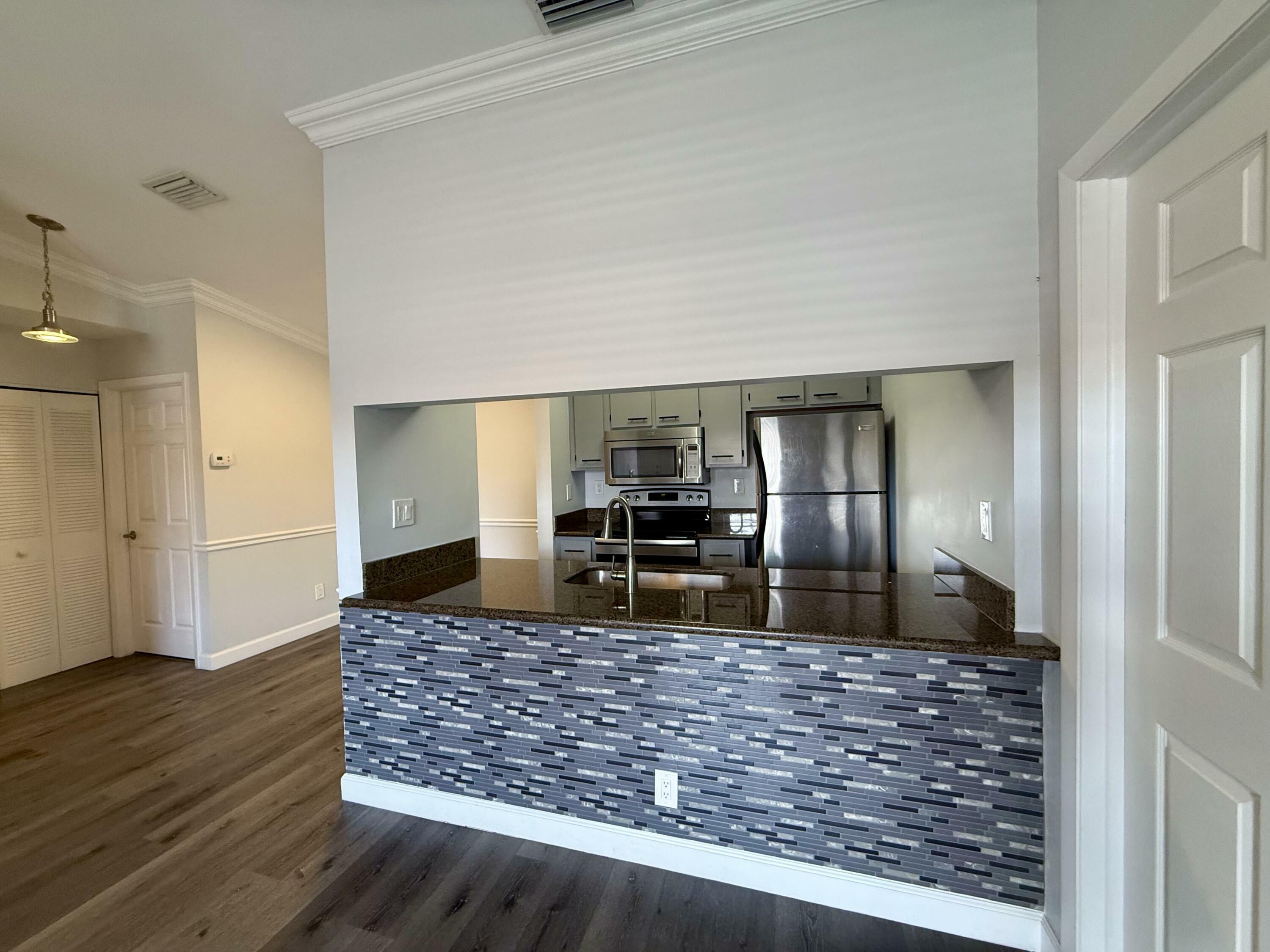 Property Photo: 9466 Boca Cove Circle 312 FL 33428