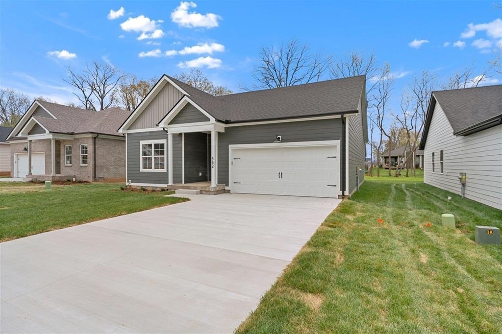 Property Photo: 662 Pleasant Meadow Lane KY 42101