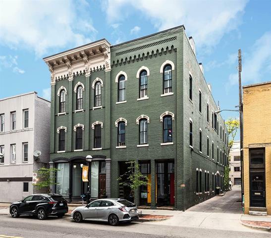 113 S Fourth Avenue 6  Ann Arbor MI 48104 photo