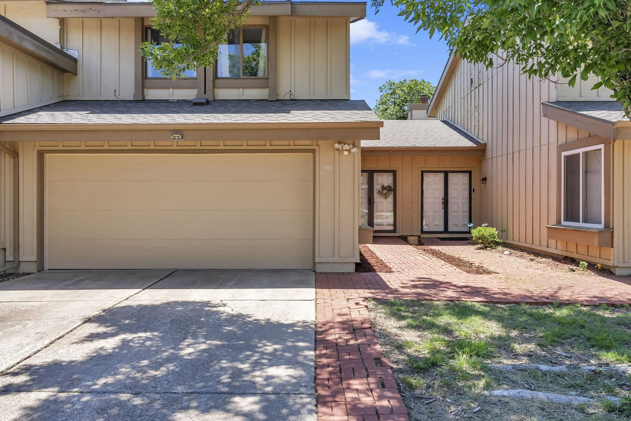 Property Photo: 8201 E Harry KS 67207