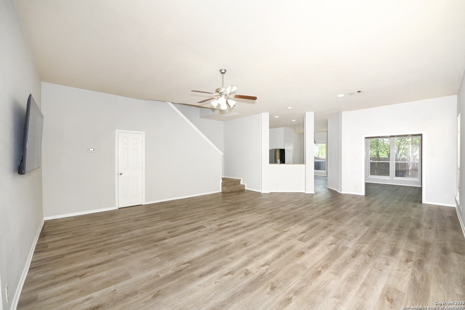 Property Photo: 6724 Terra Rye TX 78240