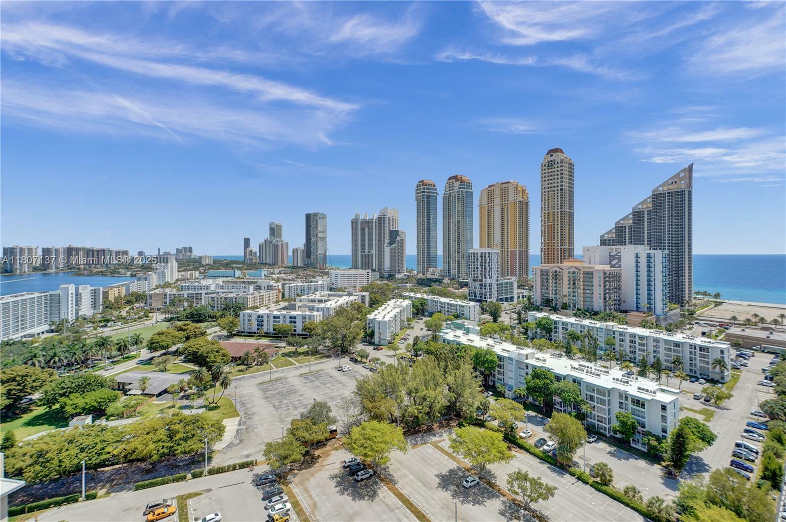 Property Photo: 231 174th St 2319 FL 33160