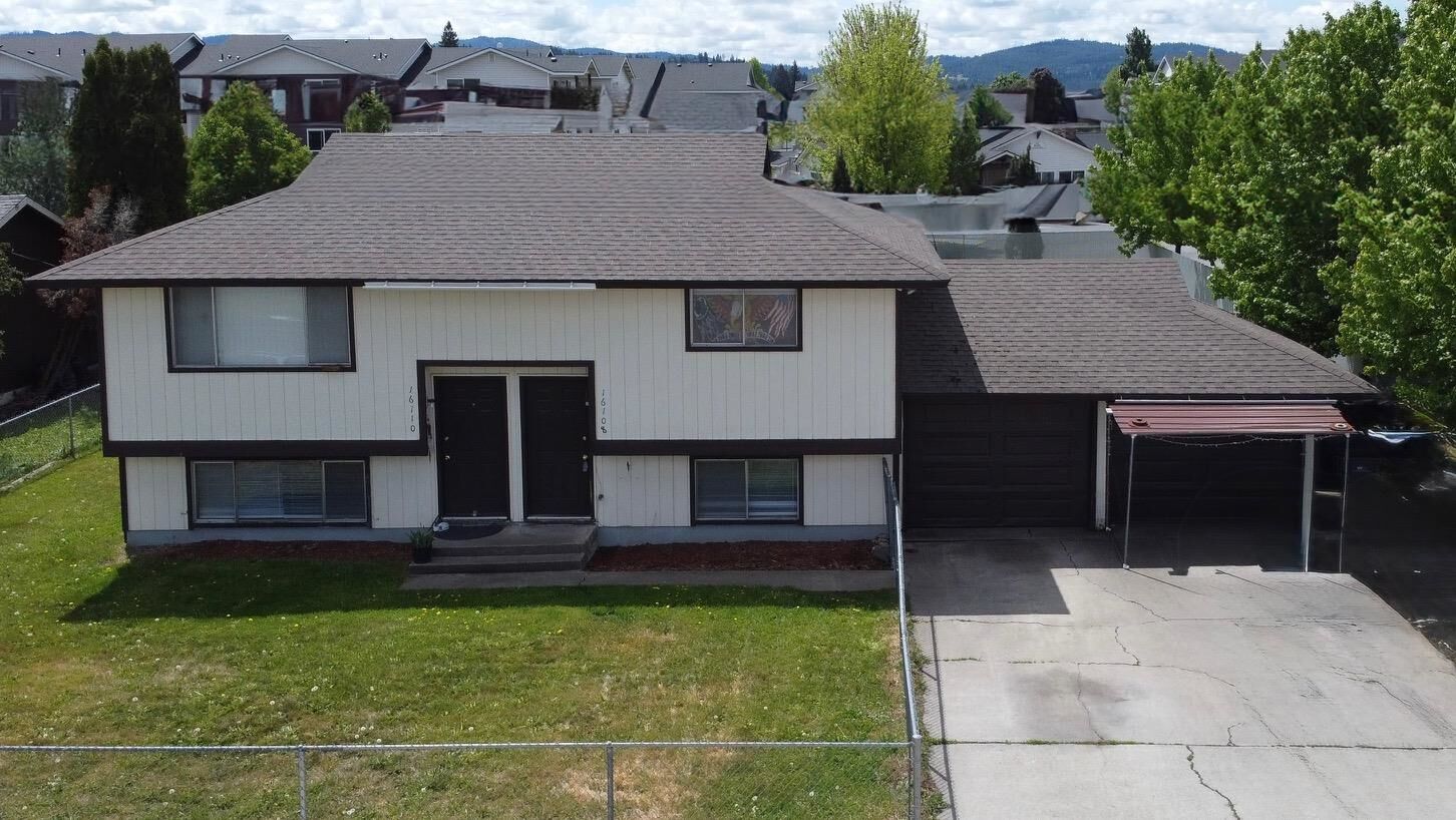 Property Photo: 16108 E Broadway Ave 16110 E Broadway Ave WA 99037