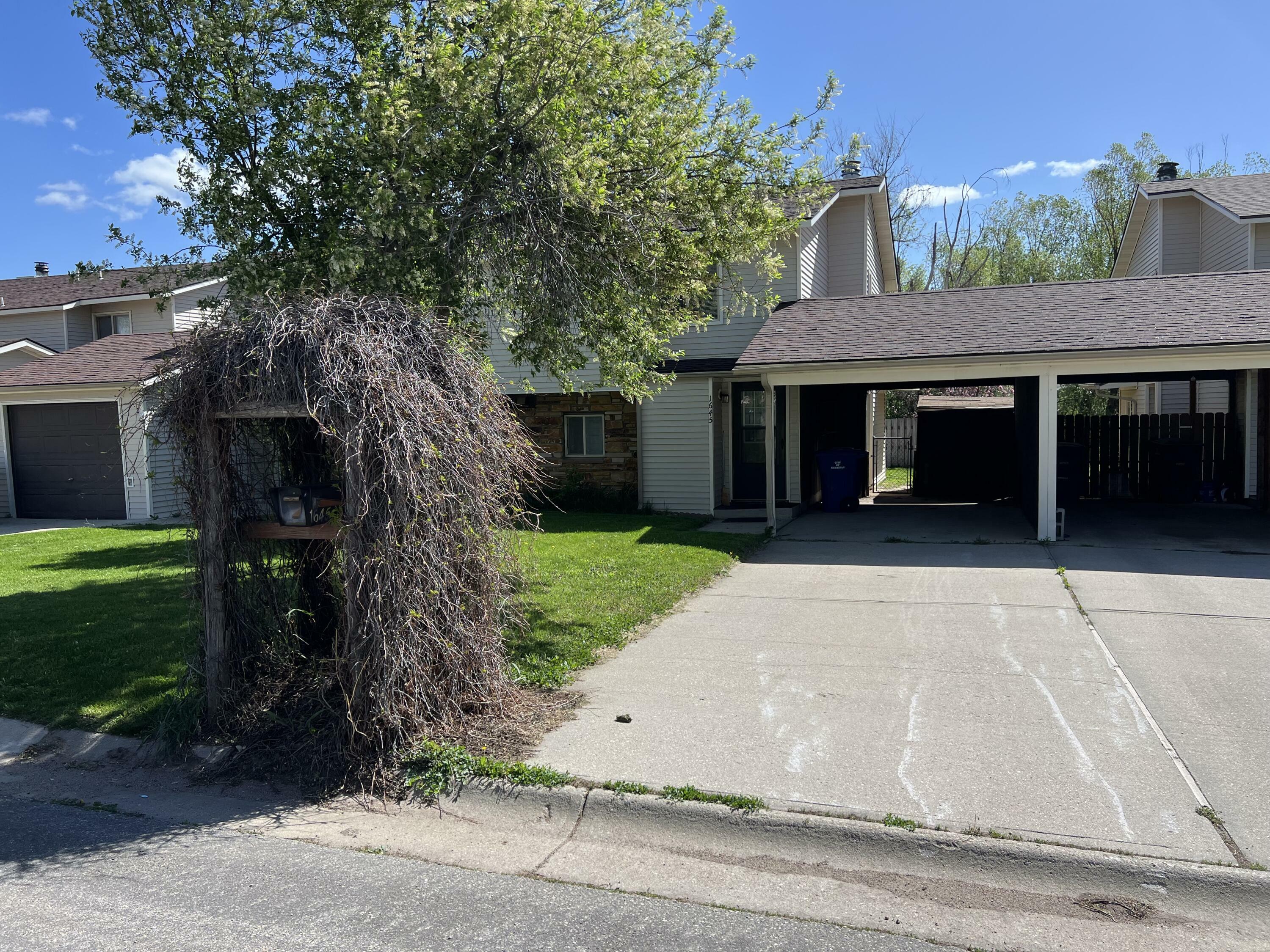 Property Photo: 1645 Taylor Avenue WY 82801