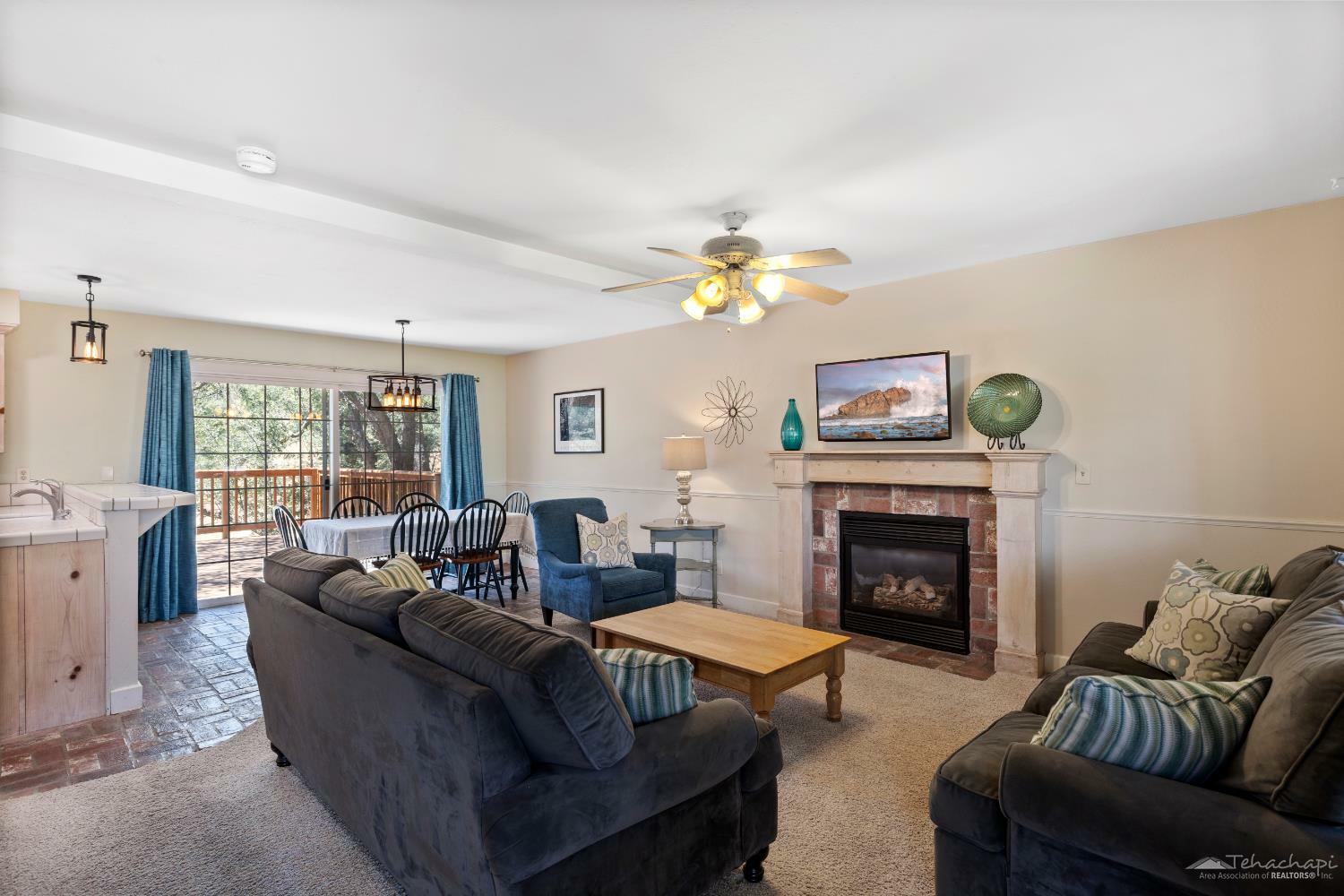 Property Photo: 22005 Valley Vista Drive CA 93561