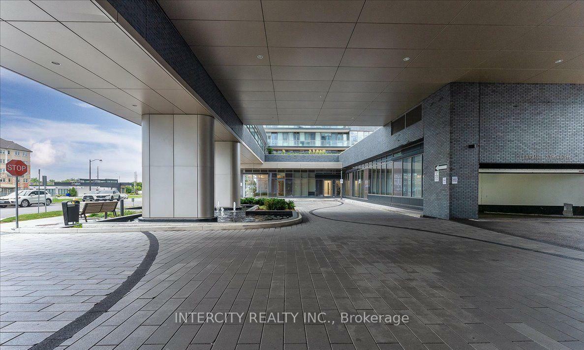 Property Photo: 20 Gatineau Drive 803 ON L4J 0A3