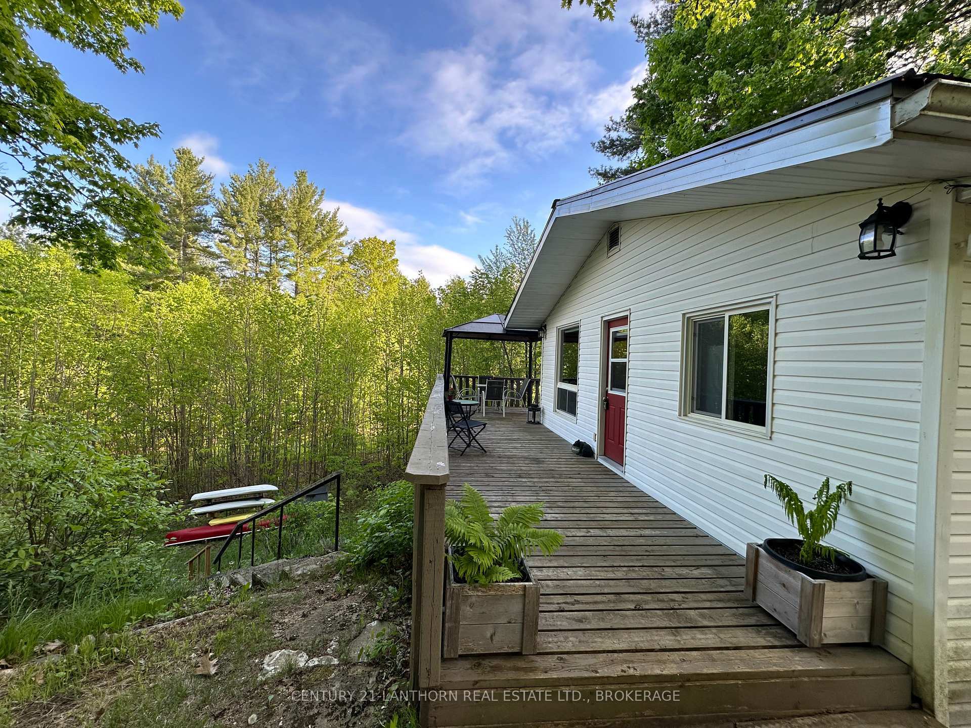 Property Photo:  1024 Harrington Lane  ON K0H 1B0 