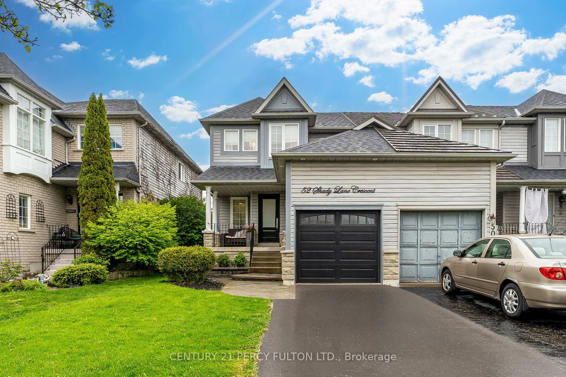 Photo de la propriété: 52 Shady Lane Crescent ON L1C 5B2